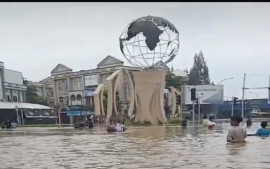 hujan-deras-dan-luapan-sungai-cikeas-sebabkan-banjir-di-7-kecamatan-kota-bekasi