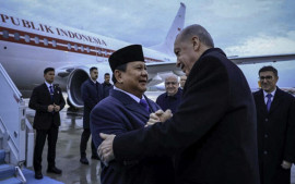 presiden-prabowo-tiba-di-ankara-disambut-langsung-oleh-presiden-erdogan