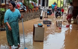 banjir-surut-dikota-padang-19-orang-meninggal-dan-7-orang-hilang