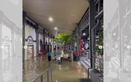 puluhan-titik-di-wilayah-kota-semarang-terendam-banjir