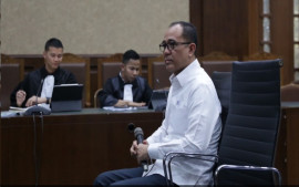 banding-rafael-alun-trisambodo-ditolak