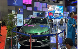 vietnam-bidik-pasar-jiwa-muda-luncurkan-mobil-listrik-vinfast