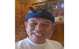 gubernur-kang-dedi-mulyadi-kdm-hapuskan-denda-pajak-kendaraan-bermotor-untuk-warga-jawa-barat