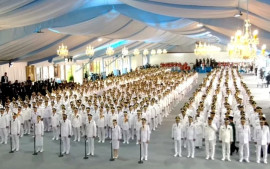 presiden-prabowo-lantik-gubernur-bupati-dan-wali-kota-untuk-periode-2025-2030-di-istana-negara-jakarta