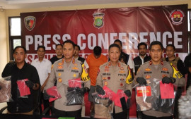 polisi-motif-pelaku-penusukan-ustaz-adalah-masalah-asmara-dengan-cucu-korban