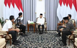 gibran-menemui-wapres-ma-ruf-amin-mohon-bimbingan-petuah-dan-petunjuk