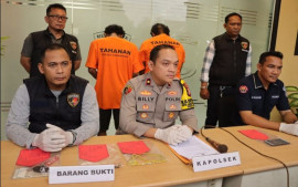 begal-taksi-online-di-jakbar-diciduk-polisi