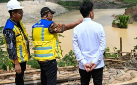 wapres-tinjau-pembangunan-bendungan-dalam-mendukung-ketahanan-pangan-dan-energi-di-tanah-air