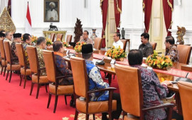 mpr-ri-berkunjung-ke-istana-merdeka-untuk-bertemu-presiden-jokowi